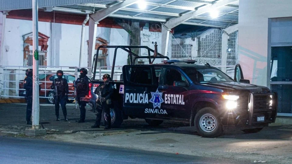 Mueren seis tras enfrentamientos en Culiacán; uno de ellos era policía