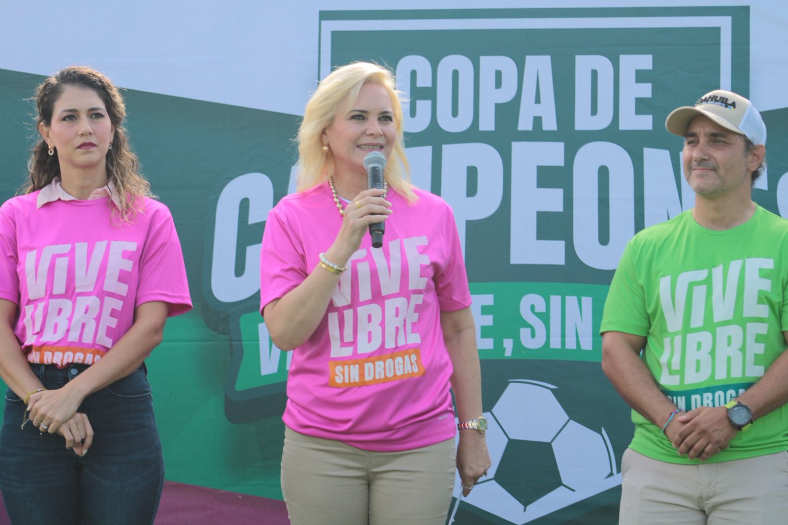 Inaugura Laura Jiménez torneo regional de fútbol