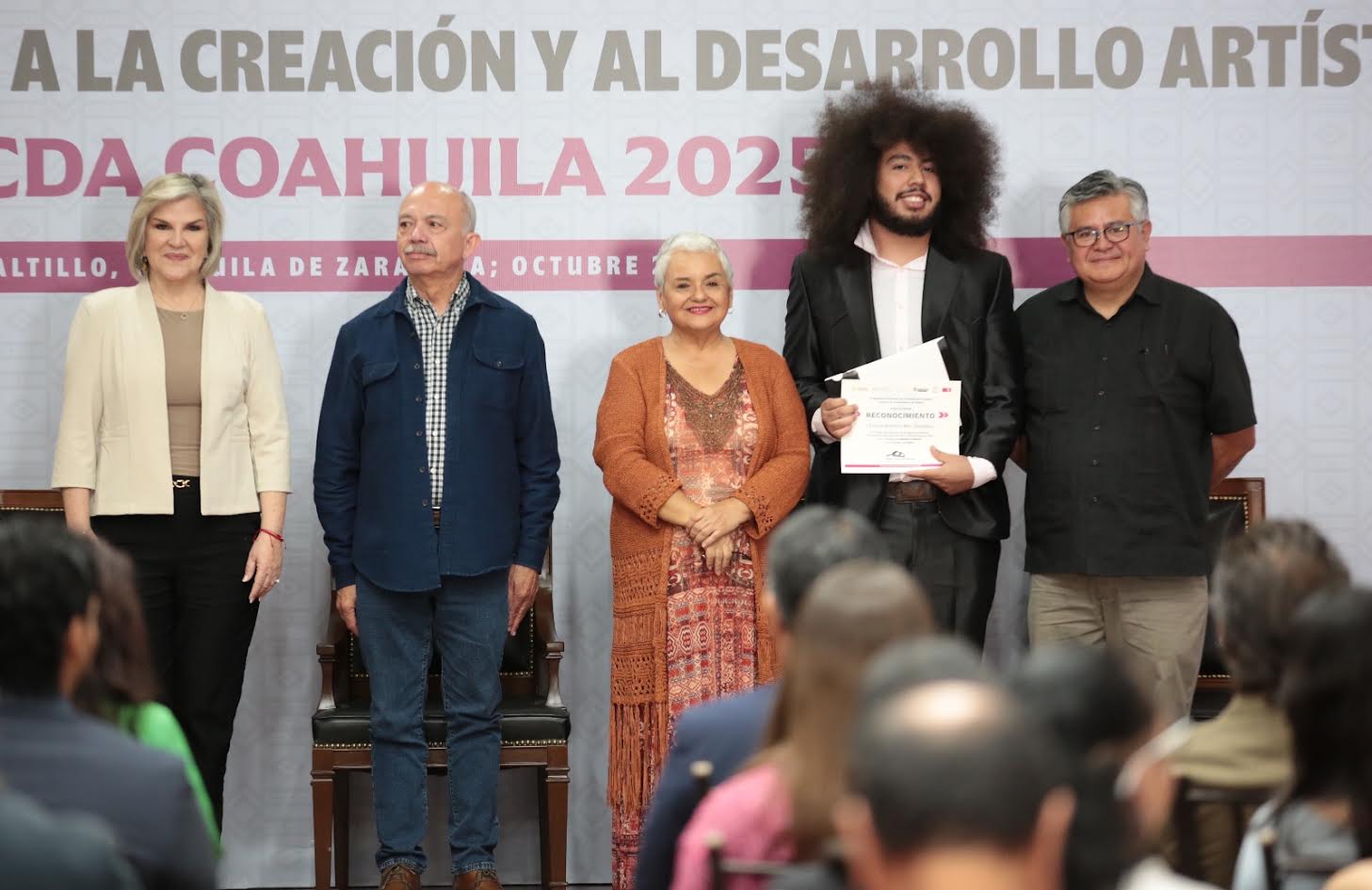 Entregan premios “PECDA Coahuila”