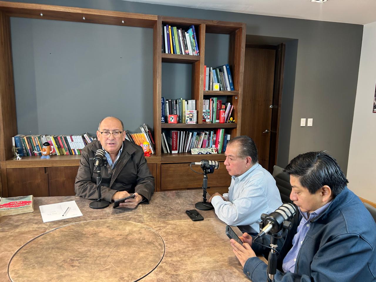 «Nos endeudaron con obras que no reditúan»