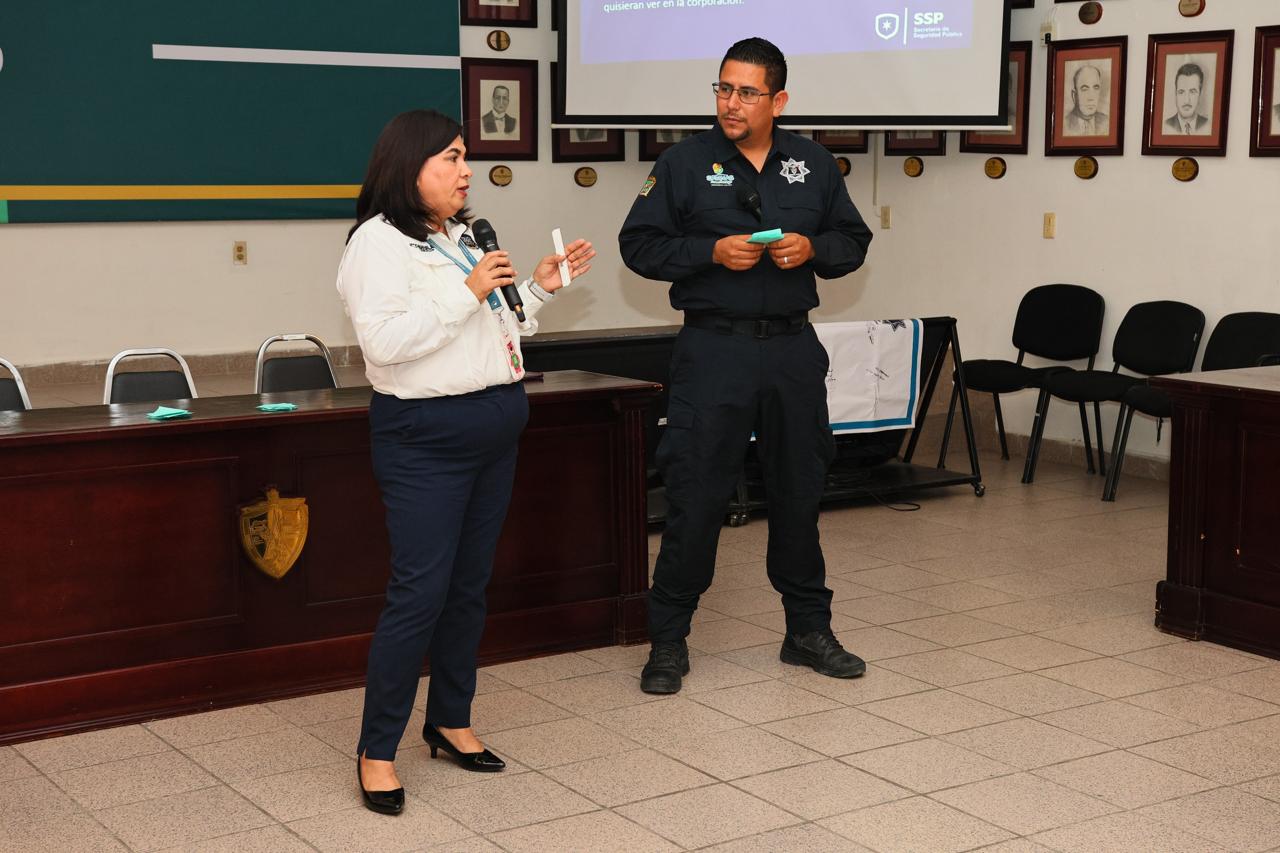 Busca Chano policías más profesionales y preparados