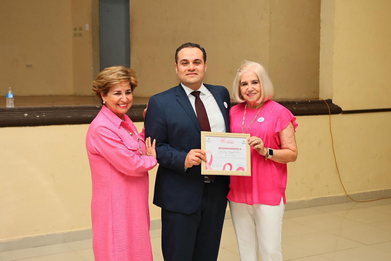 Refuerza DIF Sabinas lucha contra el cáncer