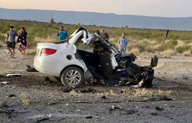Muere conductor tras impacto contra tráiler