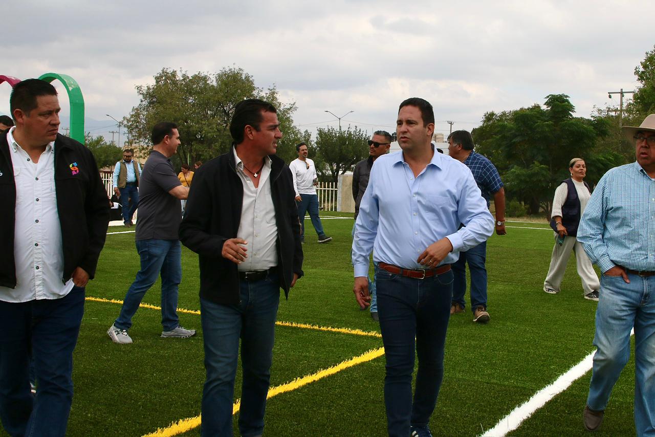 Supervisa Javier Díaz rehabilitación de parque