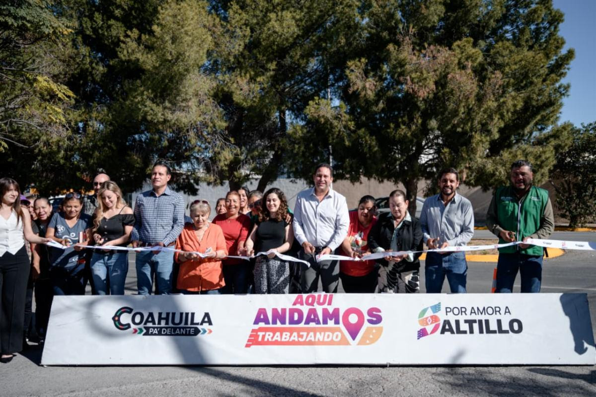 Entrega Díaz una obra más de repavimentación