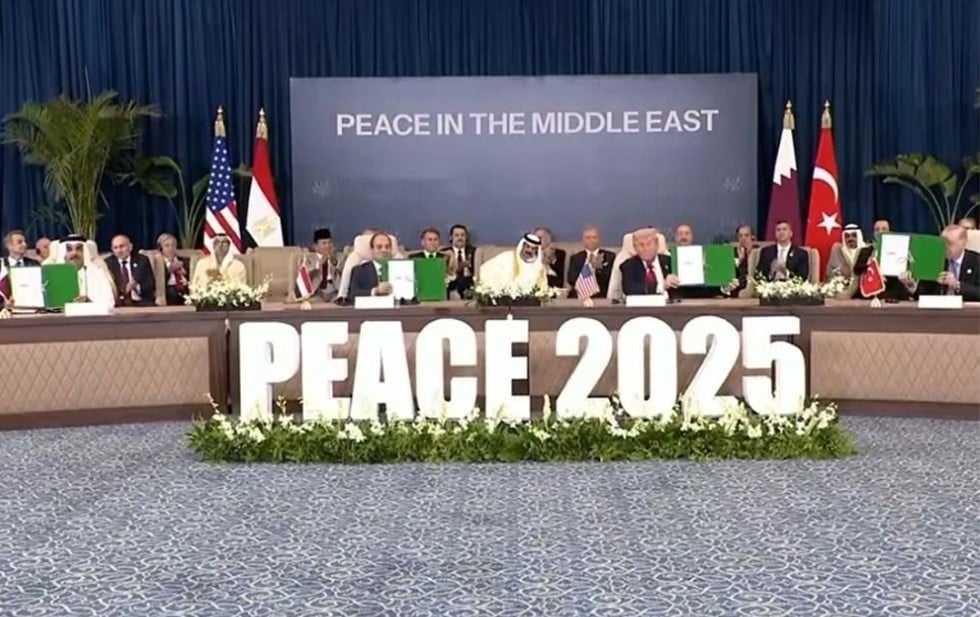 Firman líderes acuerdo de paz de Gaza en Egipto