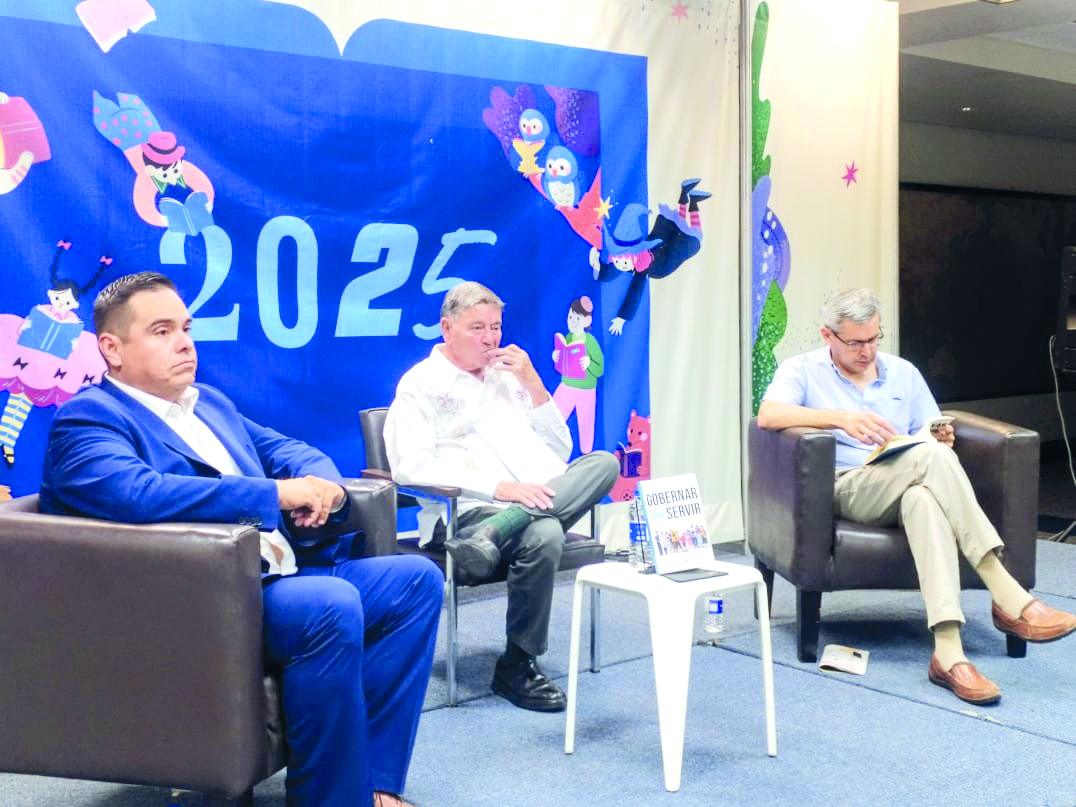 “Gobernar para servir”: el libro de Montemayor