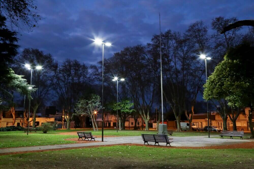 Pide diputado vigilancia e iluminación en parques