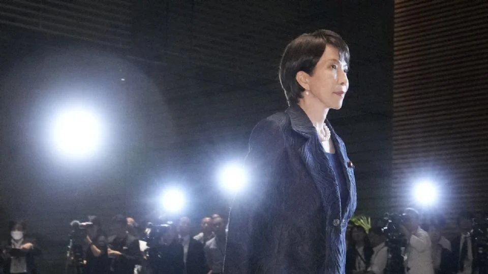 Llega «la dama de hierro» al poder: Sanae Takaichi se convierte en la primera mujer que gobernará Japón