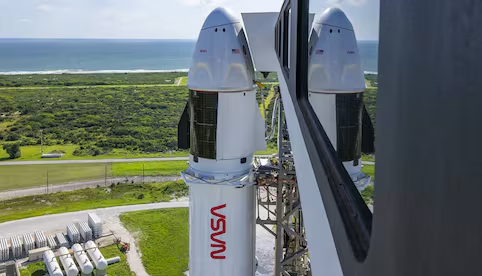 Tensión entre Musk y la NASA por programa lunar; Sean Duffy «intenta matar» la agencia espacial, dice el magnate