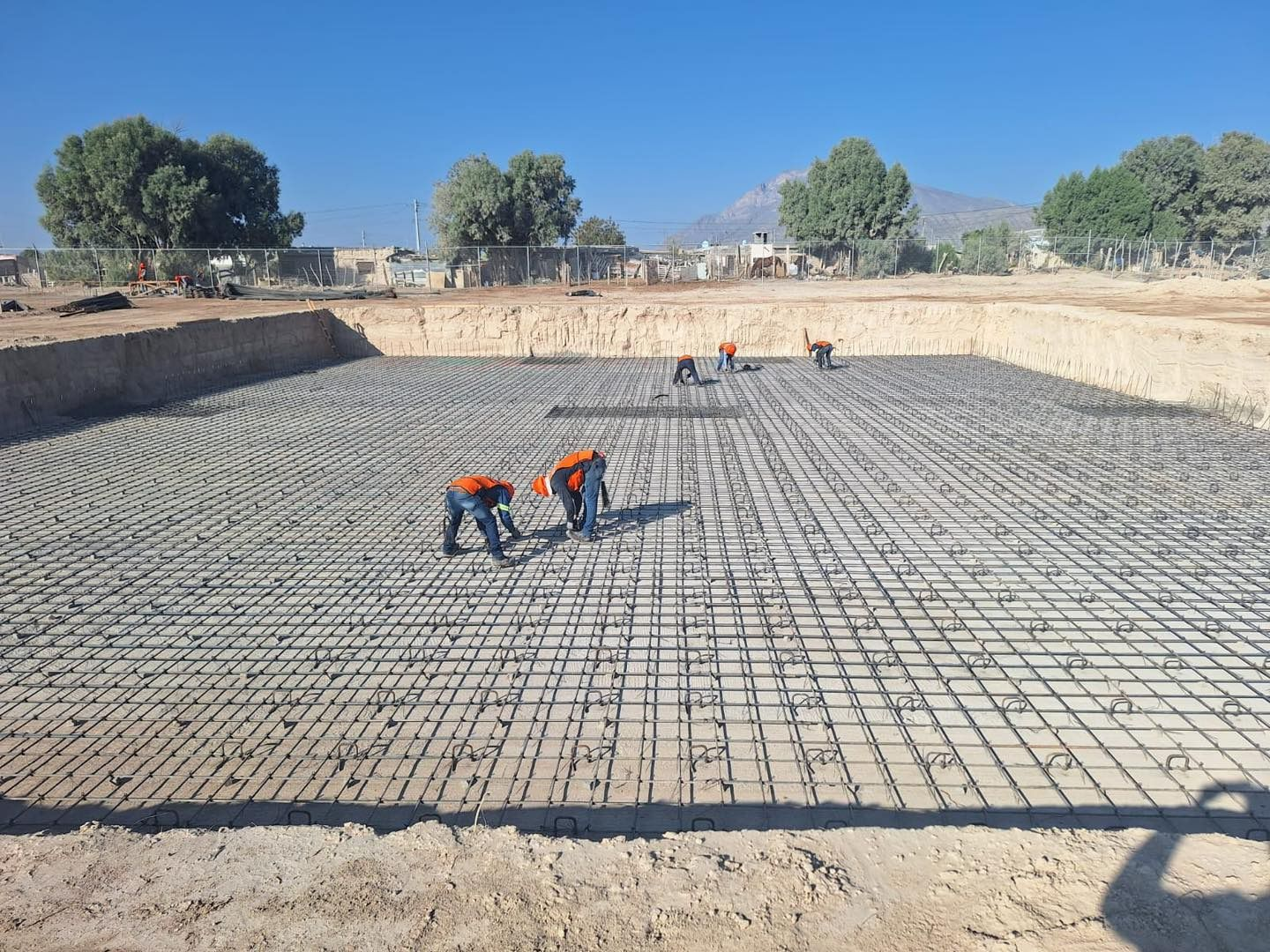 SUPERVISA VÍCTOR LEIJA AVANCES EN LA PLANTA TRATADORA DE AGUAS RESIDUALES