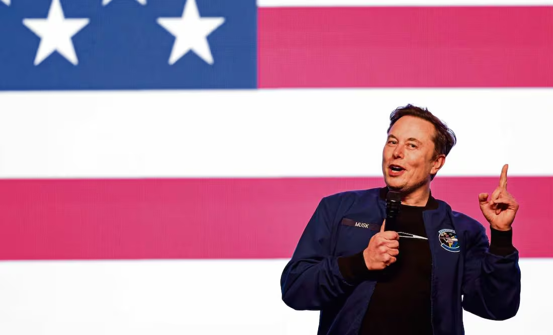 Tesla advierte a accionistas: Musk podría dejar la empresa si no se le concede un billón de dólares en acciones