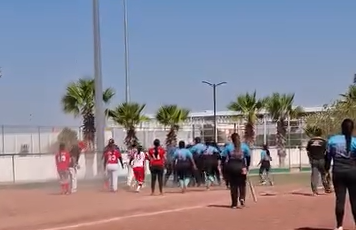 (VIDEO) Riña en encuentro de sóftbol femenil