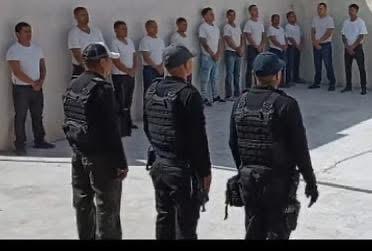 Dan 21 años de prisión a 3 por muerte en anexo