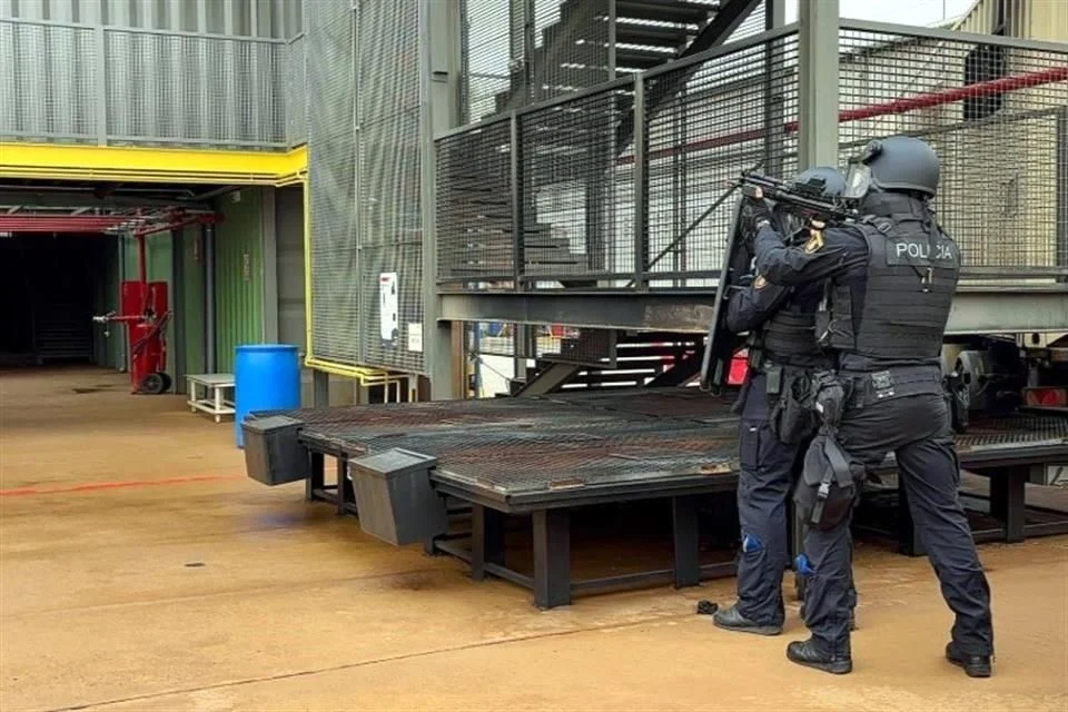Desmantelan “oficina” del CJNG en España; caen 20