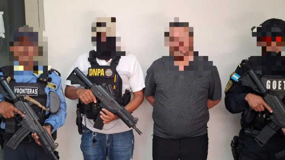 Cae piloto privado de Julión Álvarez por narcotráfico