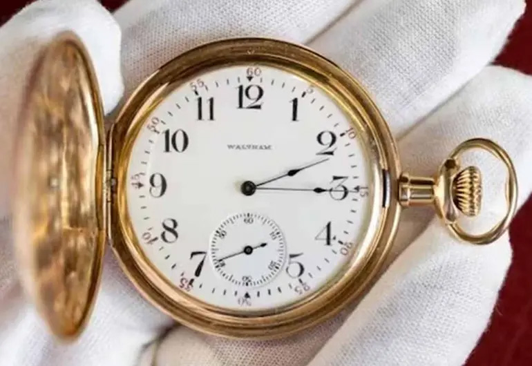 Reloj de oro de pasajero del Titanic subastado en 2 millones de euros