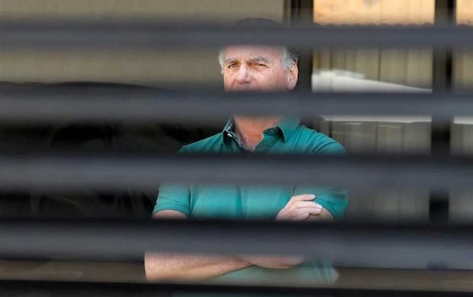 Arrestan a Bolsonaro por presunto complot
