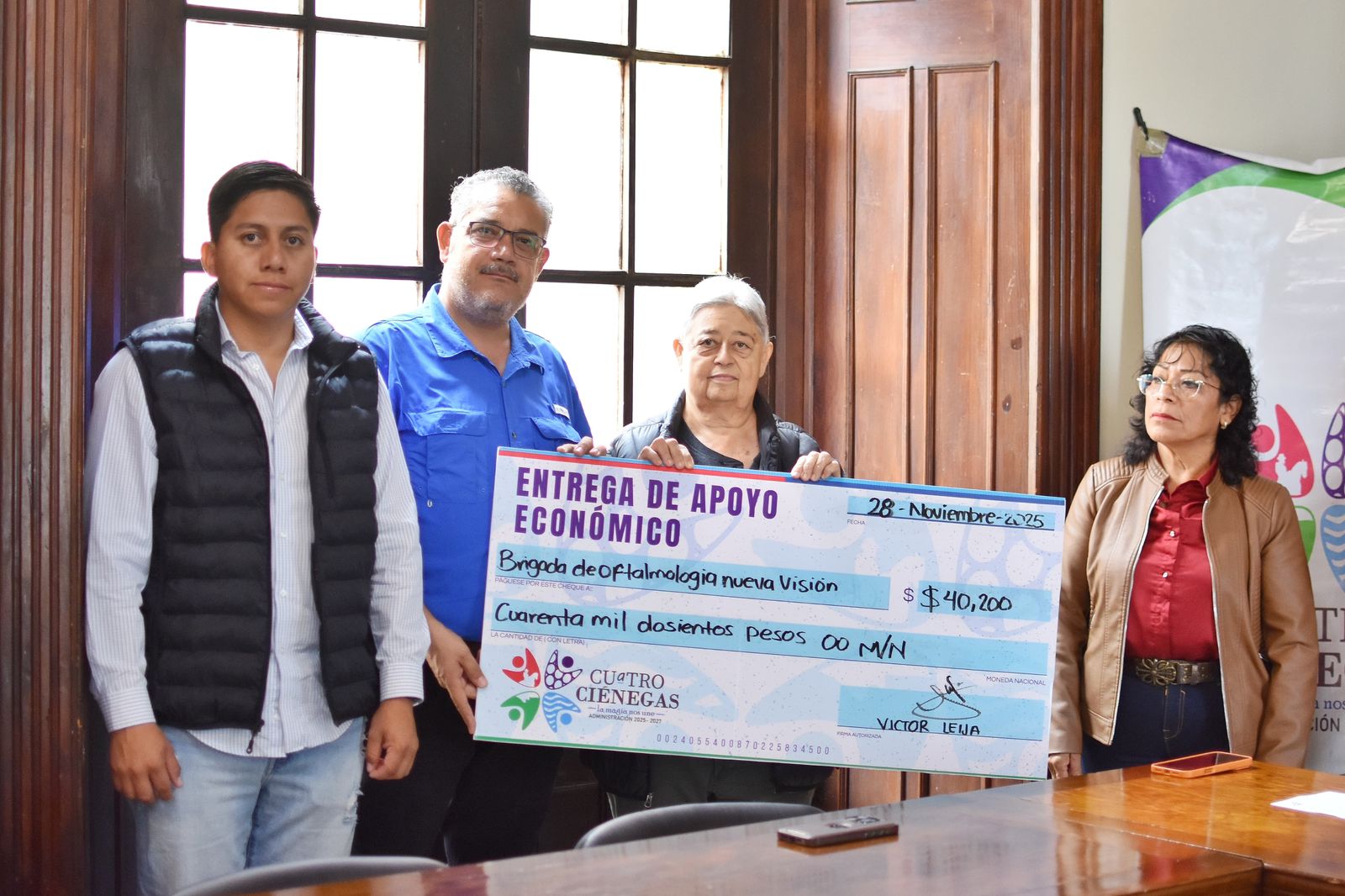 Entrega 4-C apoyos para cirugías oftalmológicas