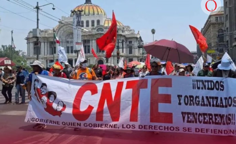 Toma la CNTE casetas, dependencias, comercios…