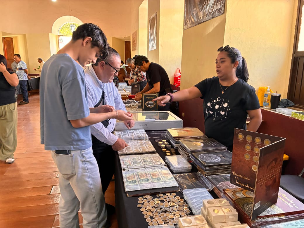 Parras logra récord en Encuentro Numismático