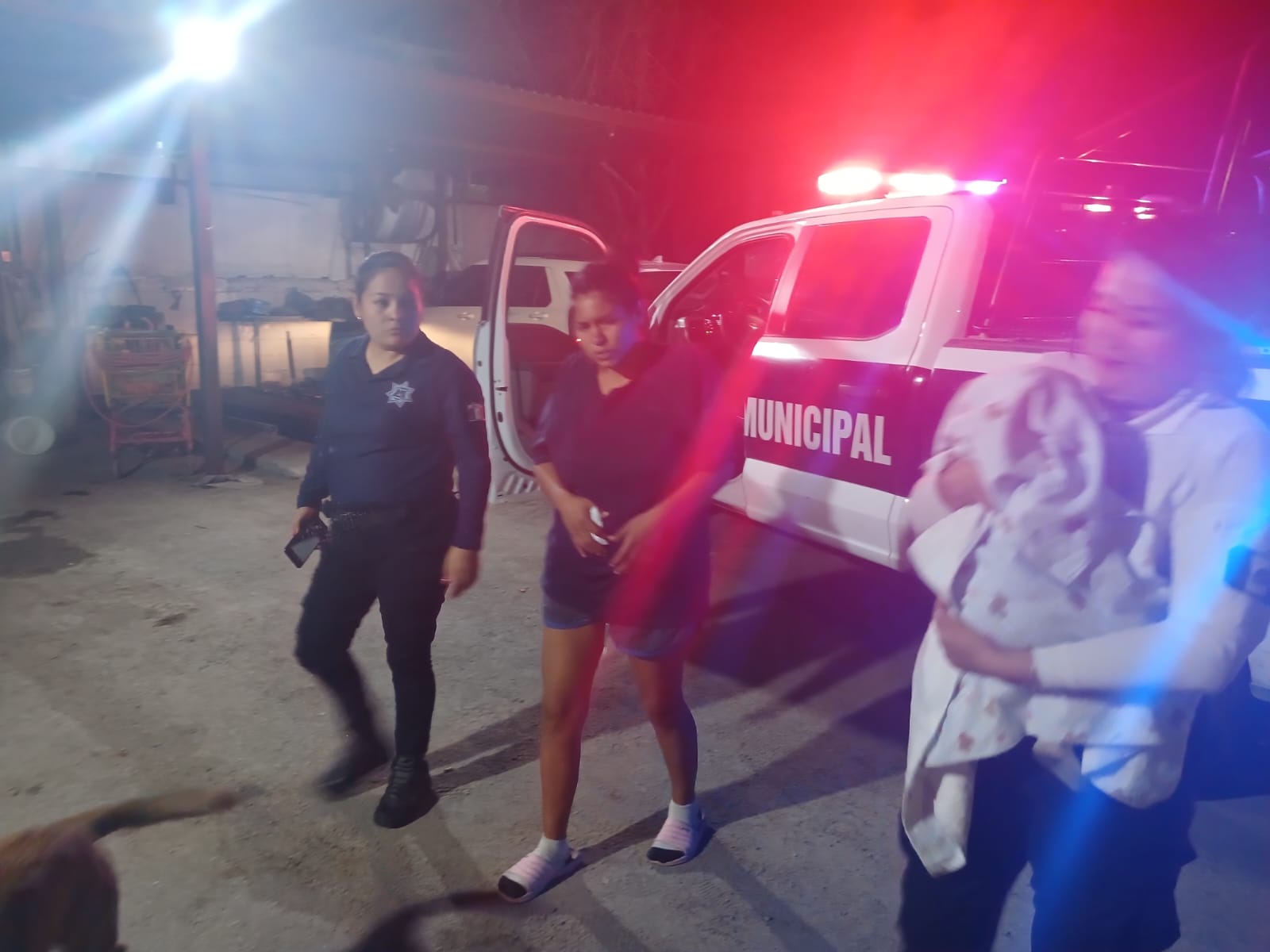 Resguarda Pronnif a bebé abandonado