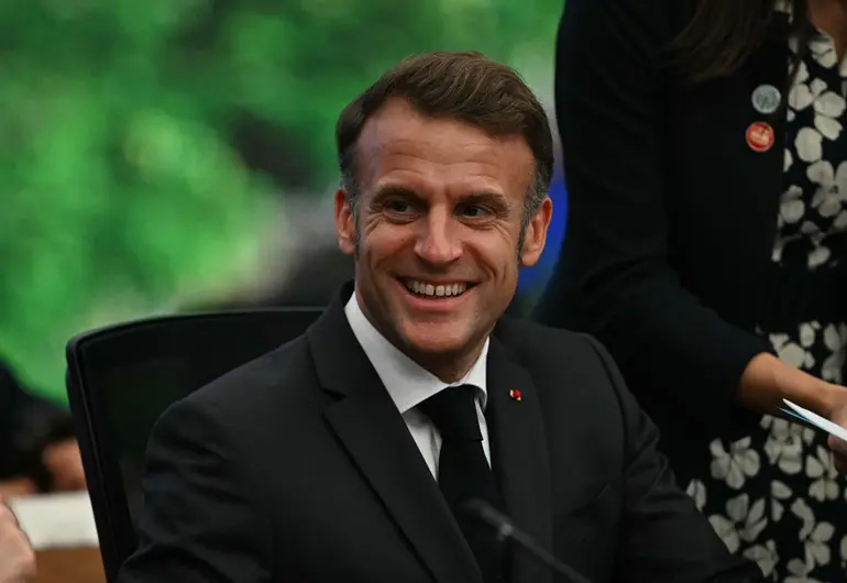 Inicia Macron gira por México
