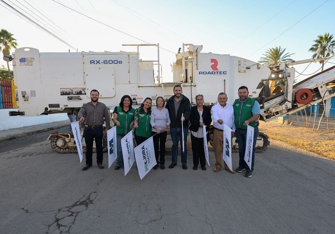 Sigue Carlos renovando vialidades de Monclova