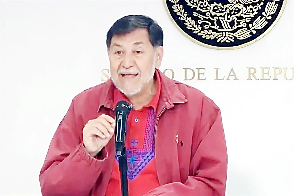 Desata Noroña críticas por llamar ‘ambiciosa’ a Quiroz