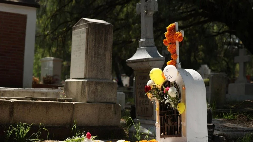 Ataque directo en panteón de Coyoacán deja dos muertos