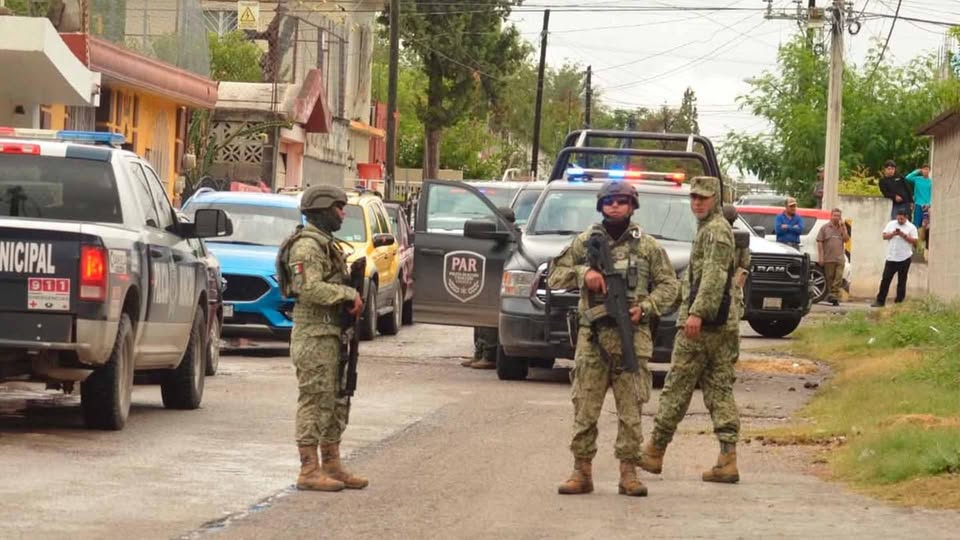 Ordena a Pitbull atacar a Policía; es detenido