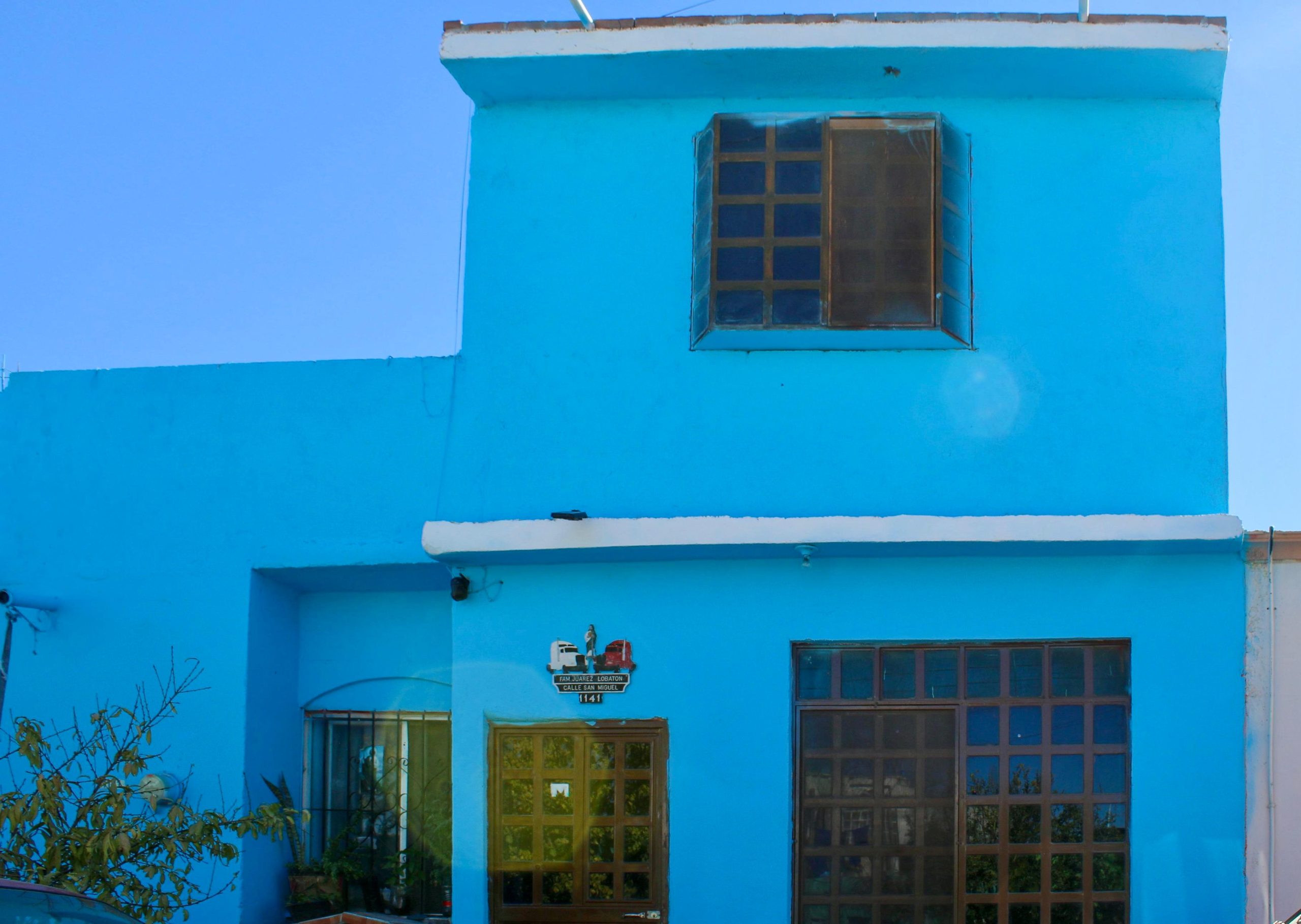 Más fachadas dignas con ‘Enchúlame la Casa’ en RA