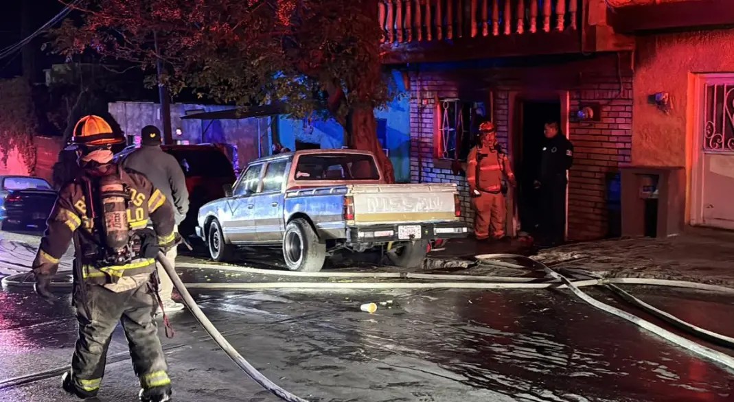 Sufre matrimonio graves quemaduras tras incendio