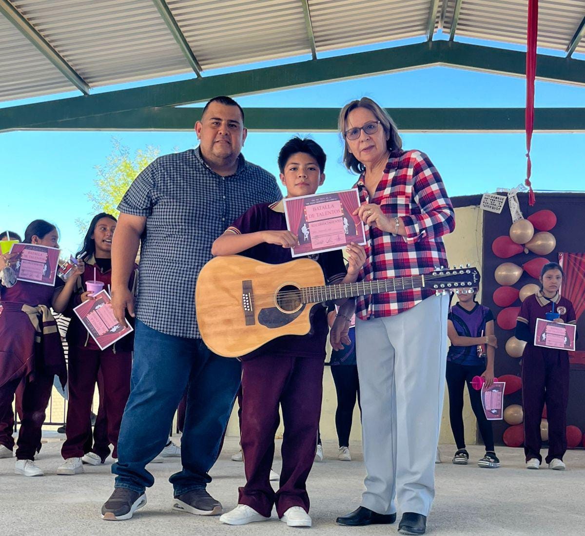 Éxito rotundo en Batalla de Talentos Estudiantiles