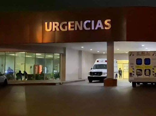 Salta joven desde puente peatonal