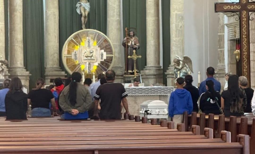 Despiden a Antony niño monclovense fallecido en Ramos