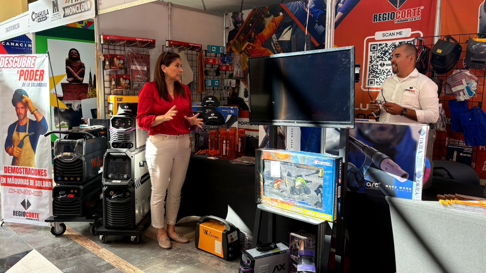 Impulsan la competitividad con Encuentro de Negocios