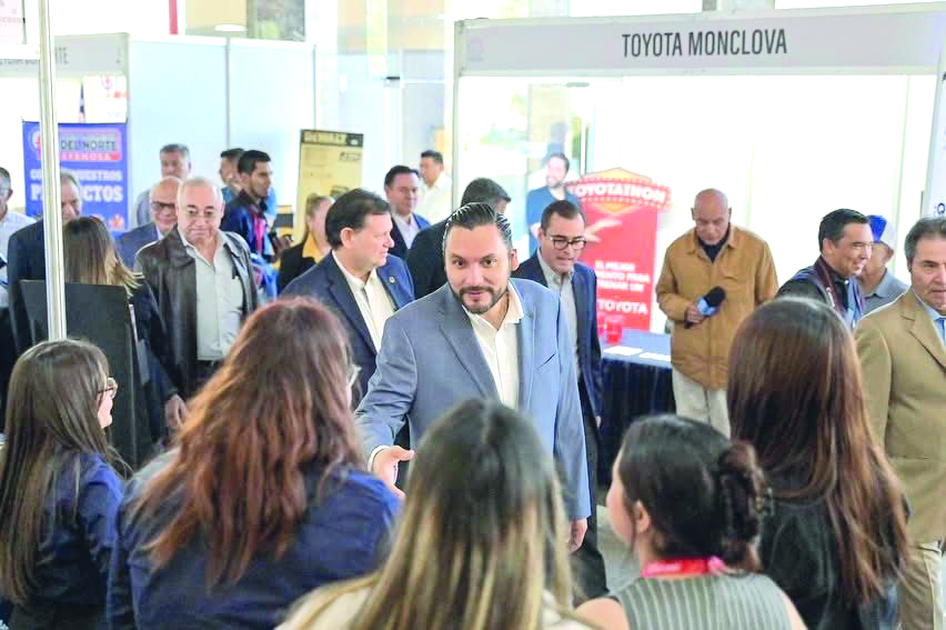 Participa Villarreal en Encuentro de Negocios