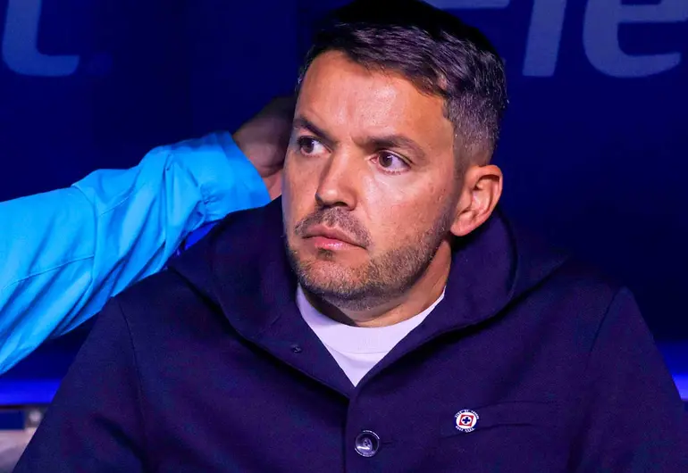 Nicolás Larcamón explotó tras la derrota de Cruz Azul