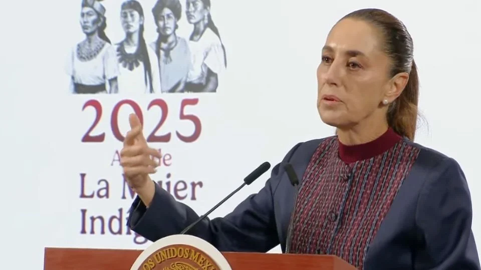“¿Quién me platicó? Un pajarito”: Sheinbum asegura que el libro de López Obrador se publicará este año