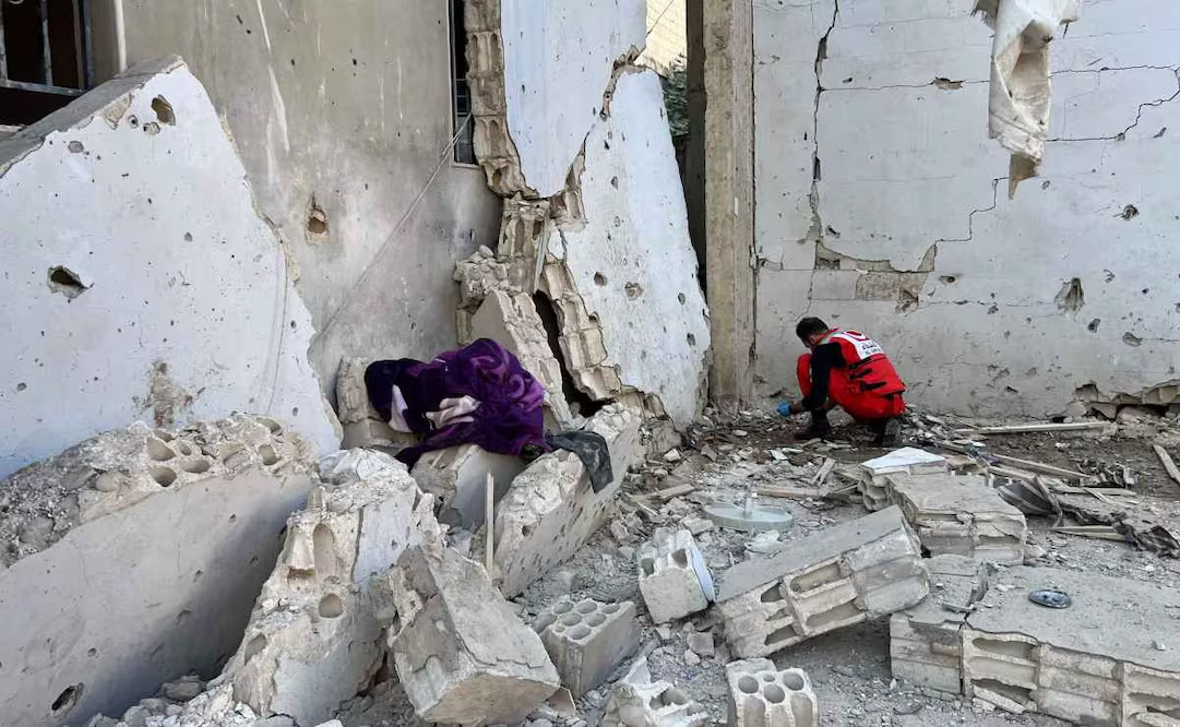Israel bombardea el sur de Líbano tras ordenar evacuación a pesar de alto el fuego