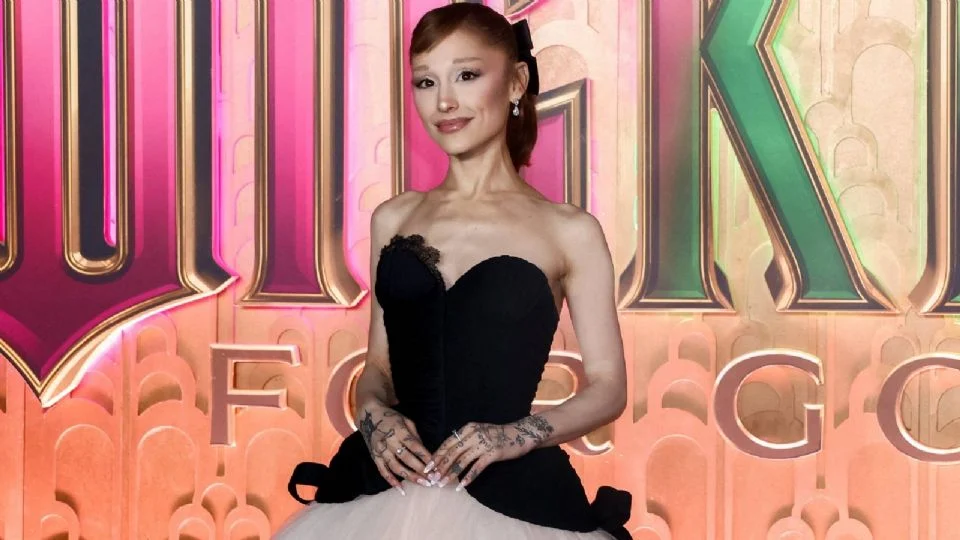 Ariana Grande revela su retiro indefinido de los escenarios tras gira de «Eternal Sunshine»