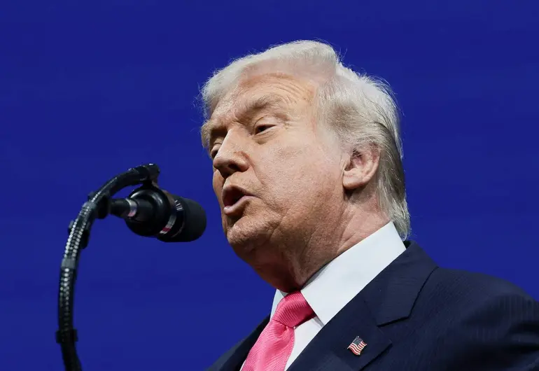 Trump pide la pena de m*erte a demócratas que instaron a militares a la desobediencia