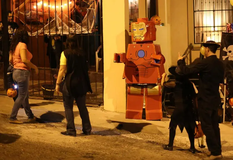 Vinculan a adolescente que m4tó a men0r de 13 años en la noche de Halloween, en NL