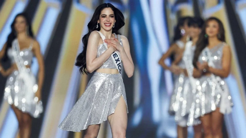 Exjurado de Miss Universo que renunció tras acusar fraude llama «falsa ganadora» a Fátima Bosch