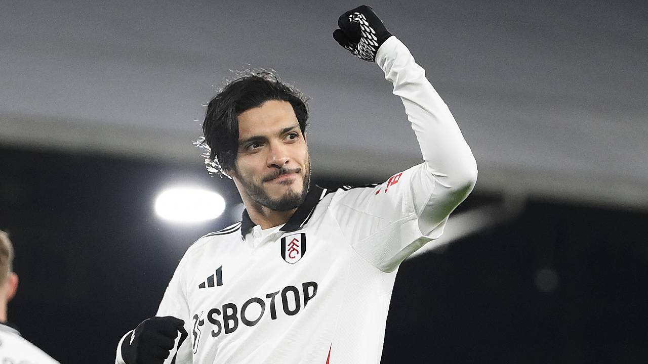 VIDEO | Raúl Jiménez anota con el Fulham y llega a 61 goles en Premier League; así fue el gol del mexicano