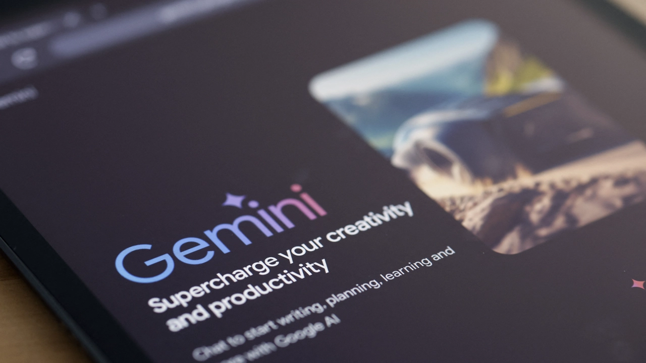 Google lanza Gemini 3 en un intento por liderar la carrera de la IA
