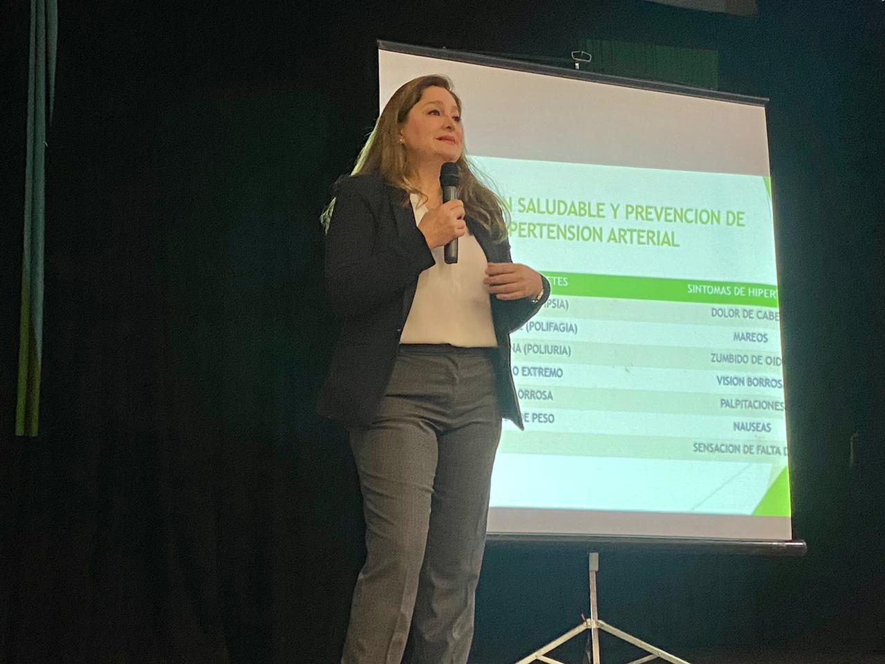 Fomenta Parras hábitos saludables para combatir enfermedades crónico-degenerativas