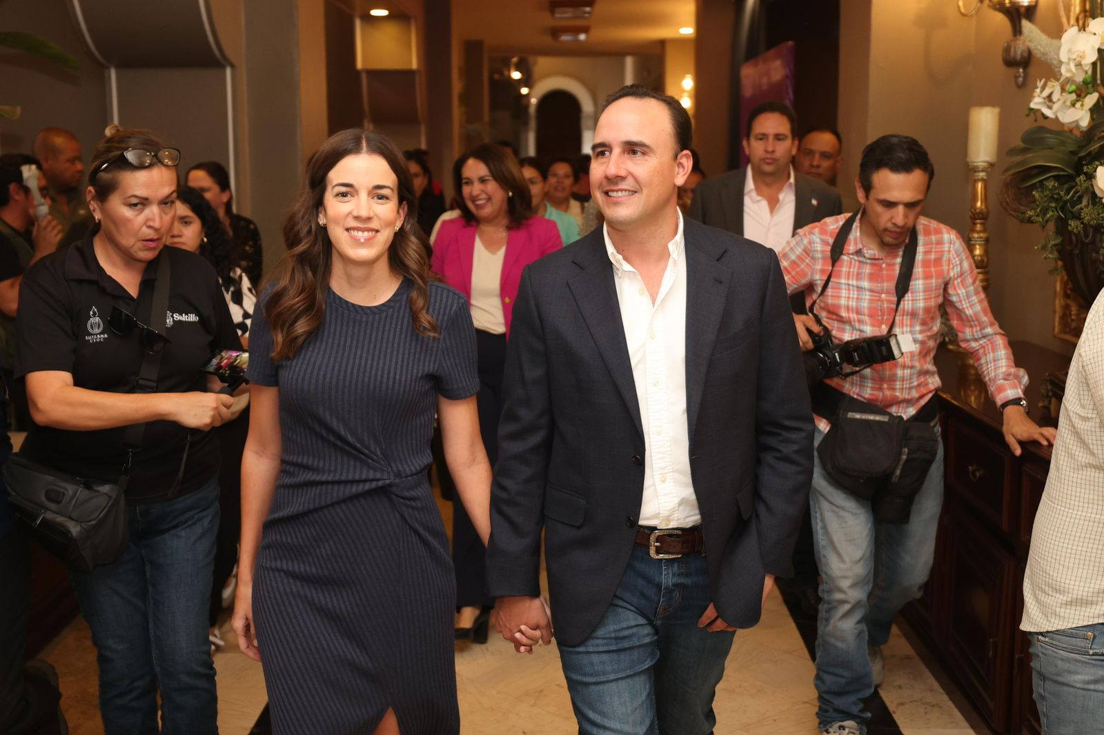 EN COAHUILA SEGUIMOS TRABAJANDO PARA TENER MUJERES EMPODERADAS, SEGURAS Y FELICES: MANOLO
