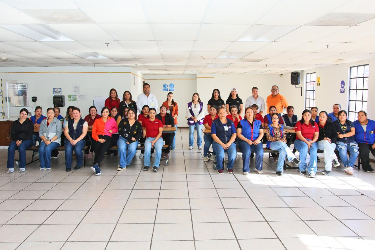 Sabinas promueve pláticas de prevención de la violencia en escuelas y empresas en el marco del Día Internacional de la Eliminación de la Violencia contra las Mujeres